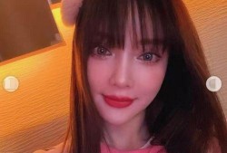 娱乐爆料李小璐是谁,娱乐圈话题女王，揭秘她的成名之路与情感纠葛