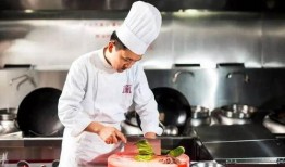 深圳厨师爆料案件最新情况,细节披露，真相渐明